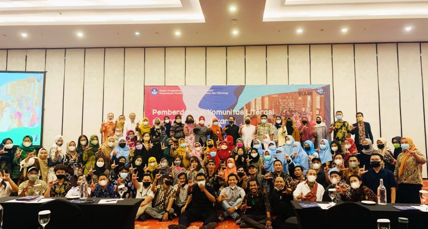 100 Komunitas Literasi Berkumpul Untuk Bersinergi